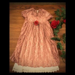 Girls Vintage Mauve Lace Dress sz 4